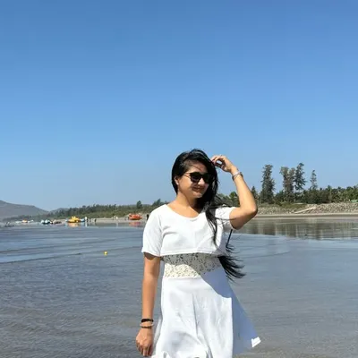 Mayuri Navhate - Actor & Lyricist profile