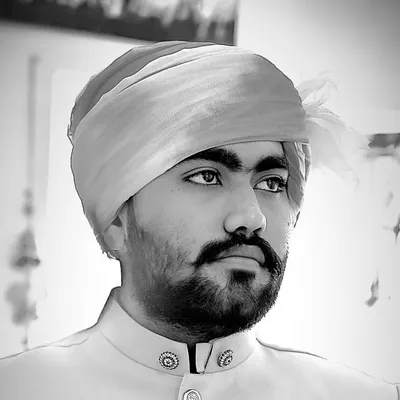 Mayur profile