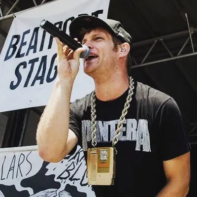 MC Lars profile