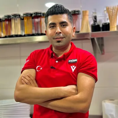 Mehmet Uz profile