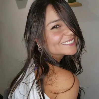 Maria Camila Mora profile
