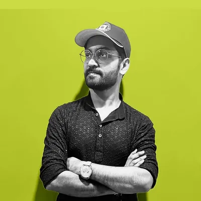 Milan • Logo, Brand and Graphic Designer profile