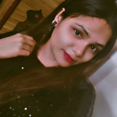 Meenakshi Singh ๐ profile