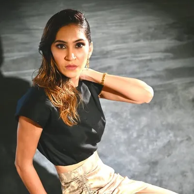 Meenakshi Kothari profile