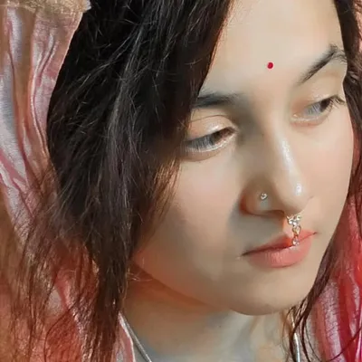 Meenakshi Yadav profile