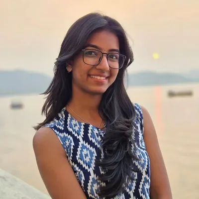 Meenal Singhal profile