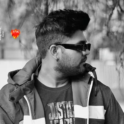 โ โ โ โ ๐๐ฆ๐ฅ profile