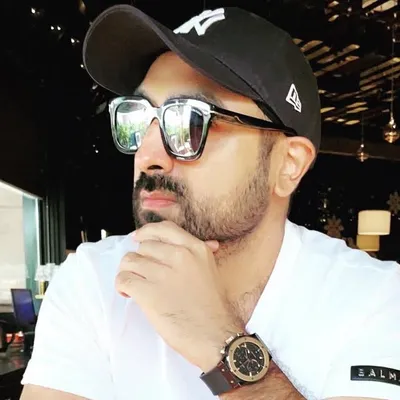 Meet Ahuja profile
