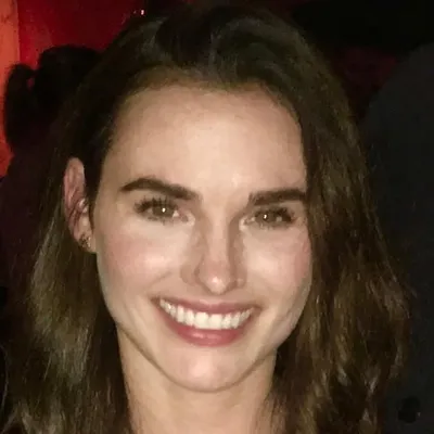 Megan Vivian profile