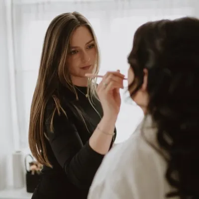 MEGBOWENMAKEUP - Bridal Specialist & Event Makeup Artist profile