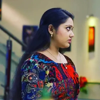 Meghna Vincent profile