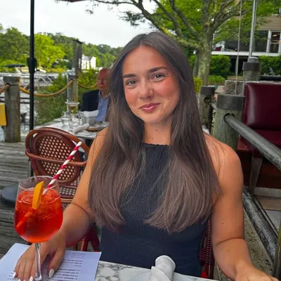 Megan Hopton profile