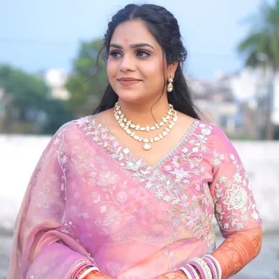 Pro mehandi artist,Delhi NCR profile
