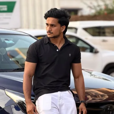 محبوب profile
