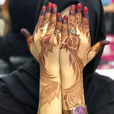 mehendi makeup artist ayesha profile