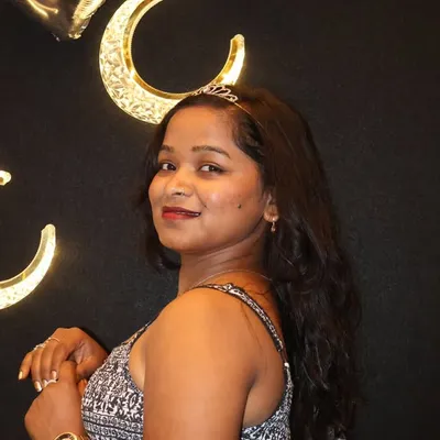 Pooja Mehra profile