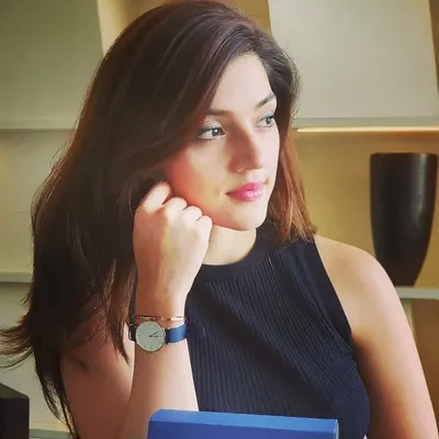 Mehreen Pirzada ๐ profile