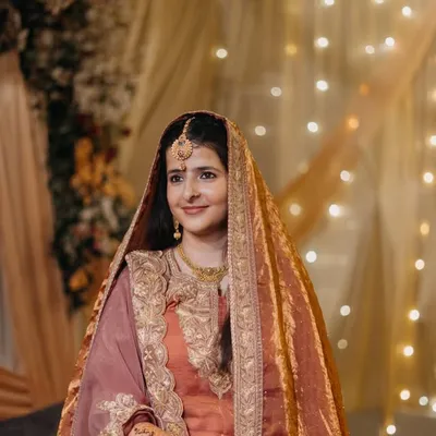 Mehreen Alam profile
