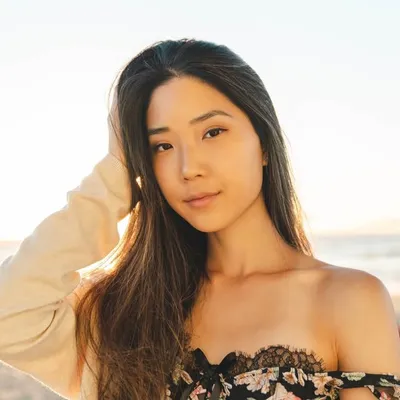 MEILI ZHANG profile