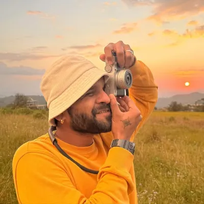 Nishchay Bharati Jain || VanLife🇮🇳 profile