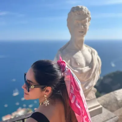 Mélanie Phan profile