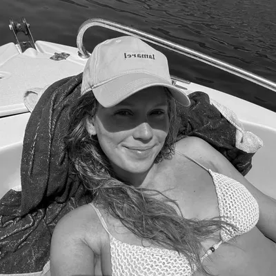 Melanie Kroll profile