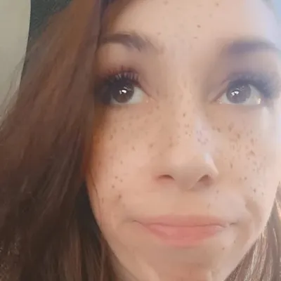 melanielela profile
