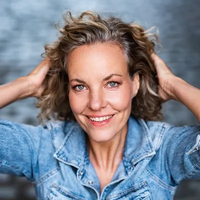 Melanie Wiegmann profile