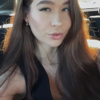 Melyne Freitas ✨ profile