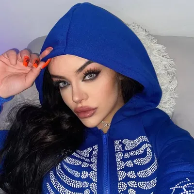 MELANIE IBAÑEZ 🖤 profile