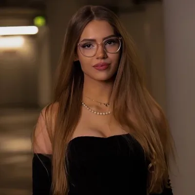 !Melina Eliza profile