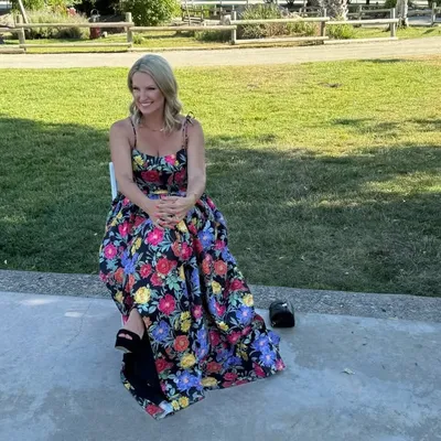 Melody Carr profile