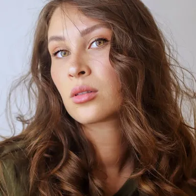 Meli Salazar profile