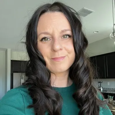 Melissa Hunt profile