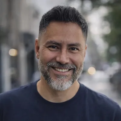 Memo Arias profile