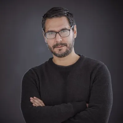 Guillermo Flores profile