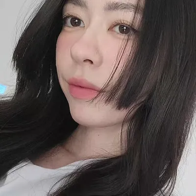 Mariah Carry profile