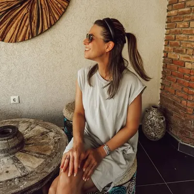 Meri profile