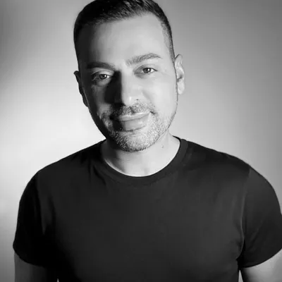 Merton Muaremi- Makeup Artist Melbourne profile