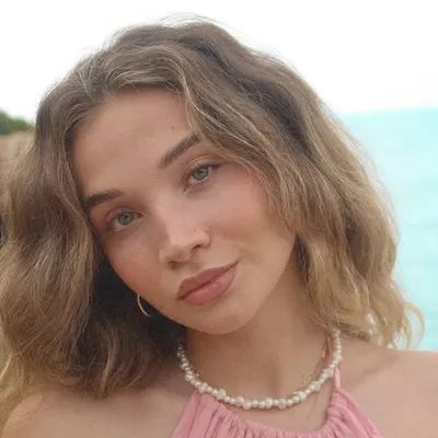 Merve profile