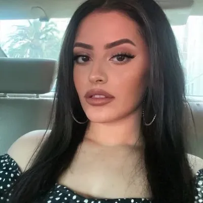 Merve Eser profile