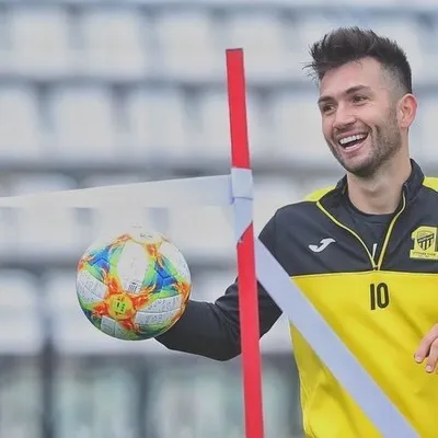 Meshal. profile