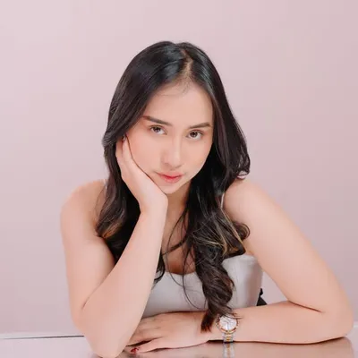 Mey Tarigan profile