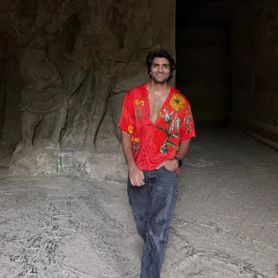 Mohit Holani profile