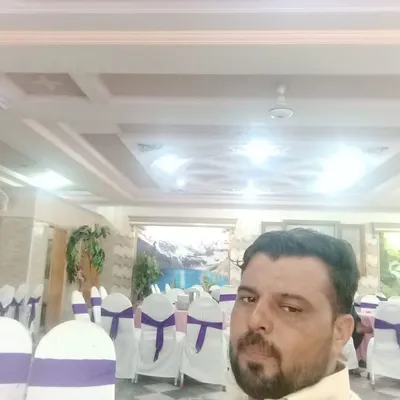 Mian Naveed profile