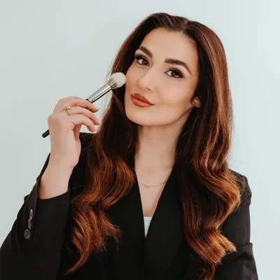 Mgr.Michaela Bajzíková profile
