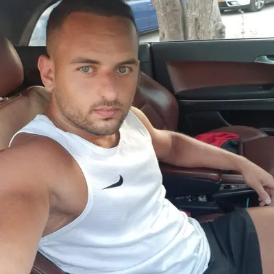 Michael Ahdout profile