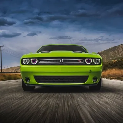 M | '15 Challenger R/T profile
