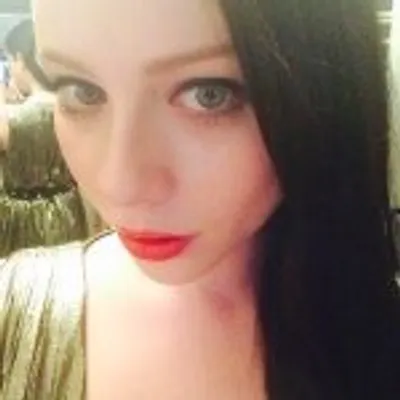 Michelle Trachtenberg profile