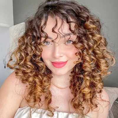 Michelli Delcaro profile